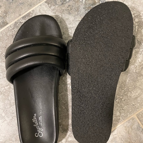 Seychelles low key classic slide - black, like new size 9 - Picture 3 of 4